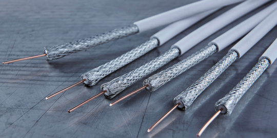 Kabel- und Steckverbinder bei Elektrotechnik Knittel UG&Co.KG in Seebach b Eisenach, Thür