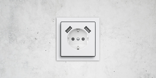 SCHUKO® USB-Steckdose bei Elektrotechnik Knittel UG&Co.KG in Seebach b Eisenach, Thür