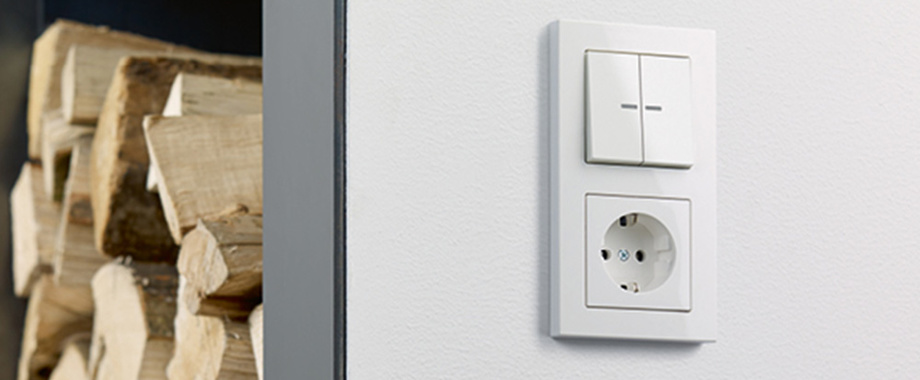 JUNG KNX Taster F 10 bei Elektrotechnik Knittel UG&Co.KG in Seebach b Eisenach, Thür