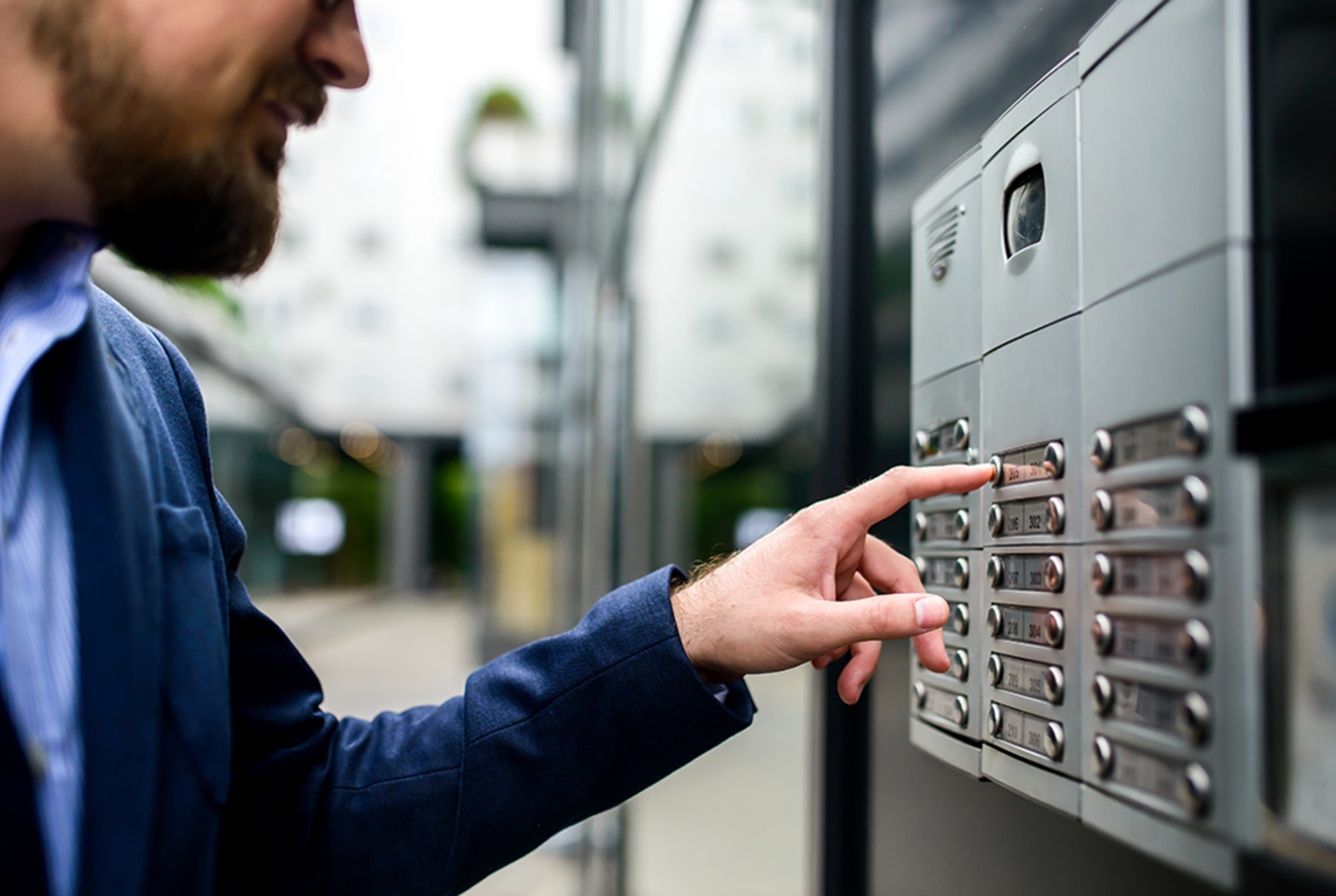 Sprech­anlagen bei Elektrotechnik Knittel UG&Co.KG in Seebach b Eisenach, Thür